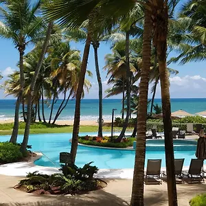 https://beachfront-villa-in-the-rio-mar-resort.top-hotels-puertorico.com
